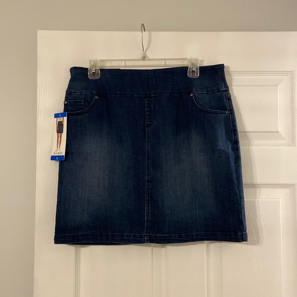 Style & Co. Pants - S.C.&CO Skorts size L brand new with tag please see all photos